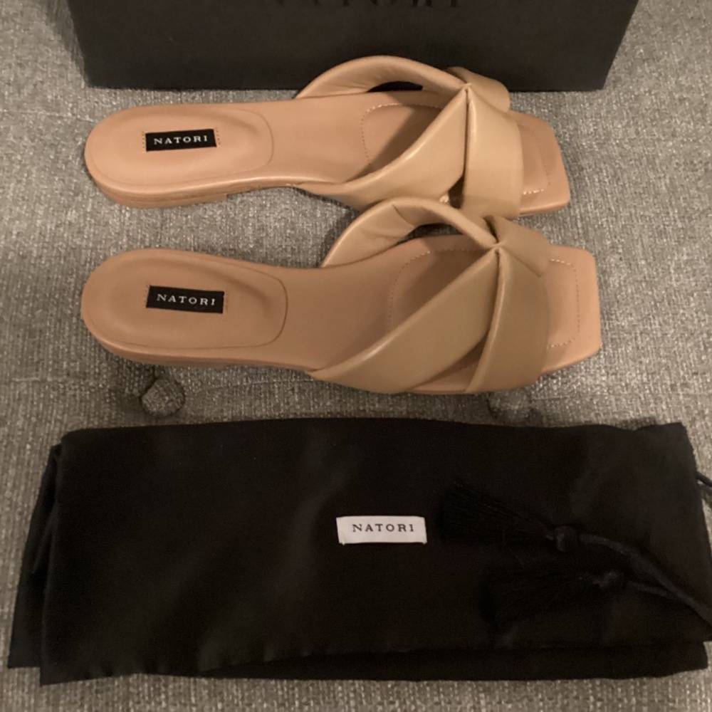 Natori Vitta Slide Sandal (Women) 9.5M - Picture 3 of 11
